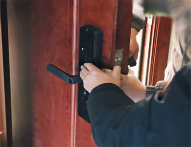沙河24小时上门开锁公司